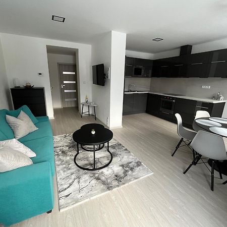 Apartman U Zamecke Zahrady Klasterec nad Ohri Exterior photo