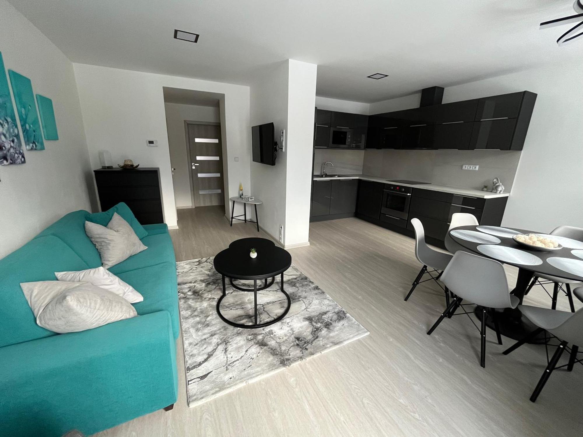 Apartman U Zamecke Zahrady Klasterec nad Ohri Exterior photo